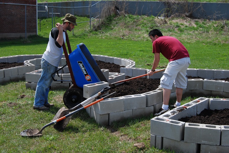 How Many Cubic Feet In A Wheelbarrow?